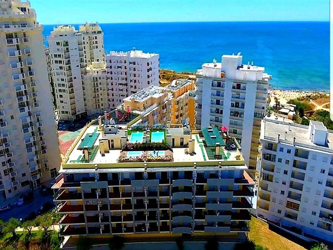 Ocean Breeze - Terrace Pools Appartement Armação de Pêra Buitenkant foto